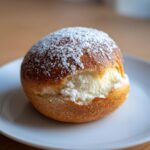 Fastelavnsboller med marcipan