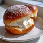 Fastelavnsboller med vaniljecreme