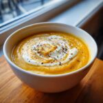Gulerods- og pastinaksuppe