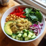 Quinoa-grøntsagsbowl