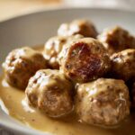 Easy One-Pan Scandinavian Meatballs