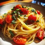 Pasta med tomat og basilikum