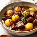 Oksekødsgryde med kartofler