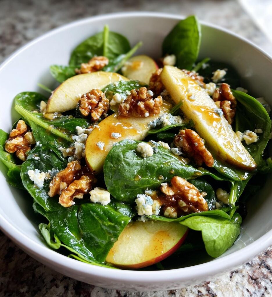 Spinatsalat med æble