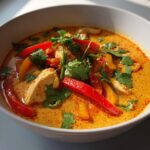 Asiatisk kokos-curry suppe